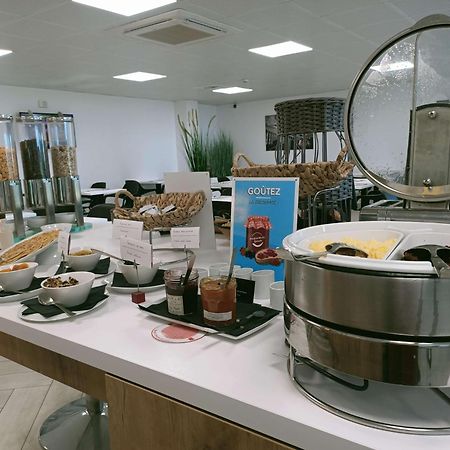 Brit Hotel Confort 로슈 외부 사진