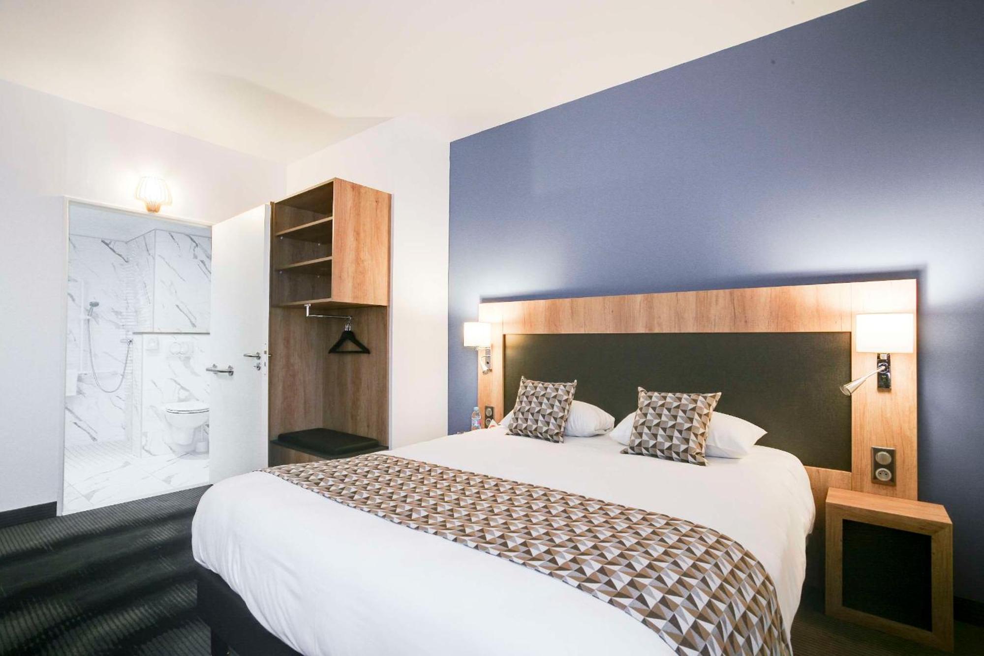 Brit Hotel Confort 로슈 외부 사진