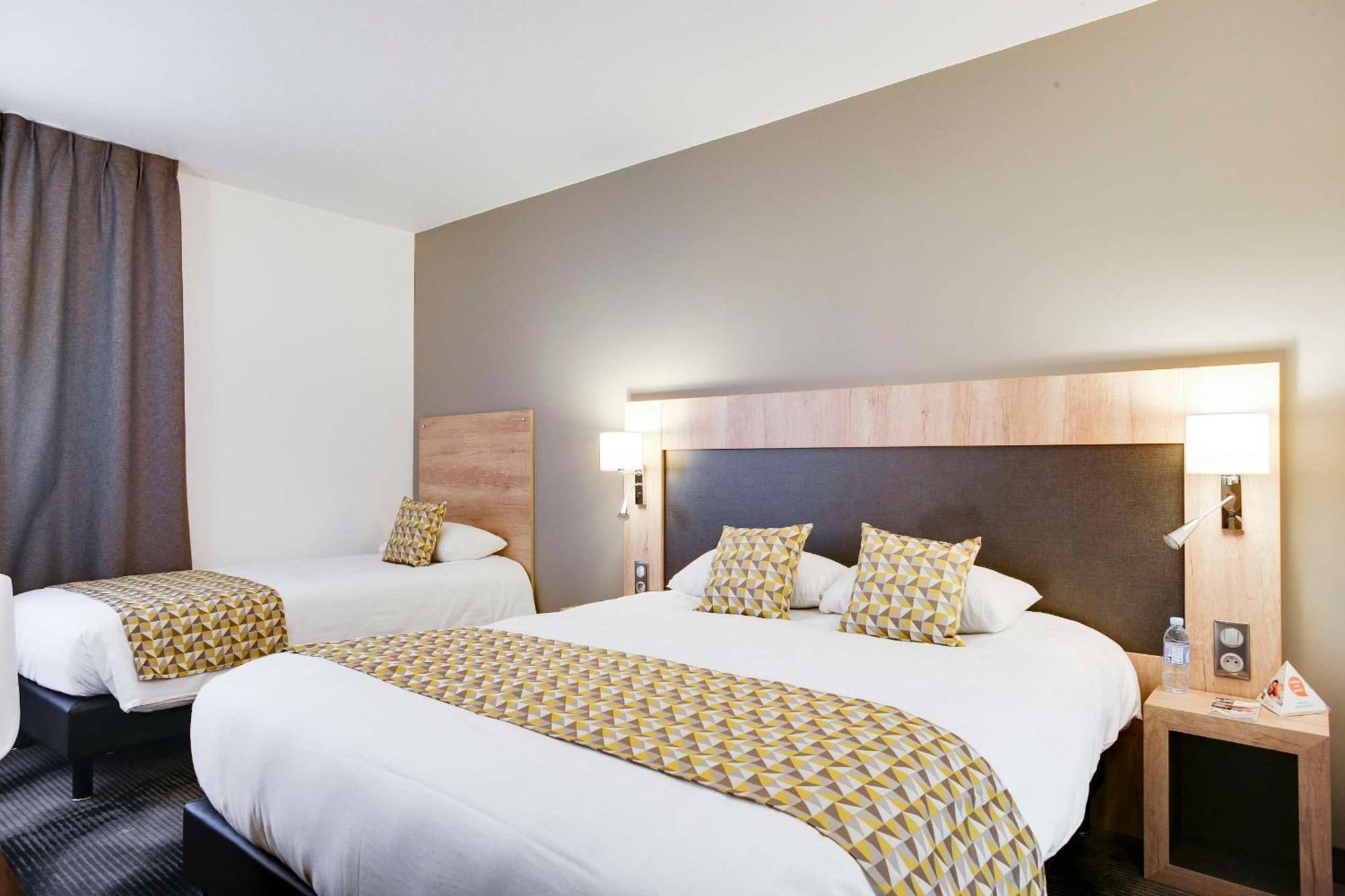 Brit Hotel Confort 로슈 외부 사진
