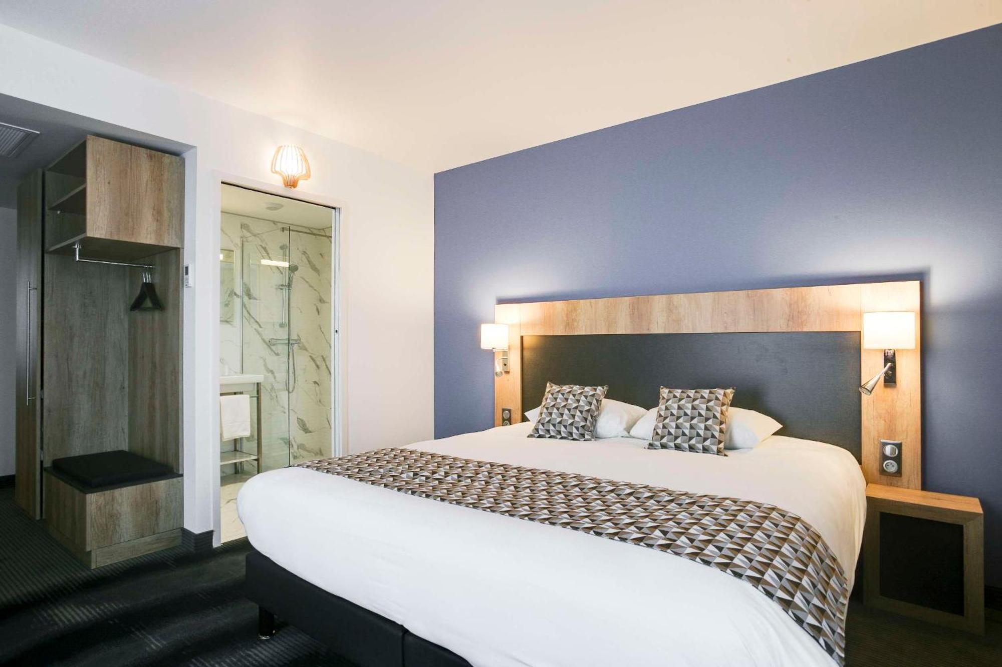 Brit Hotel Confort 로슈 외부 사진